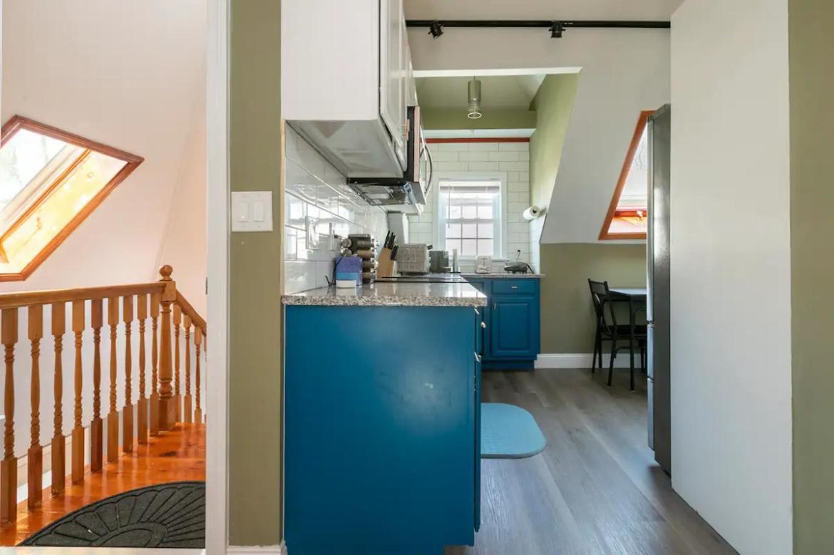 Large Studio Open Concept In Boston Zoo Franklin Park Near Exterior photo